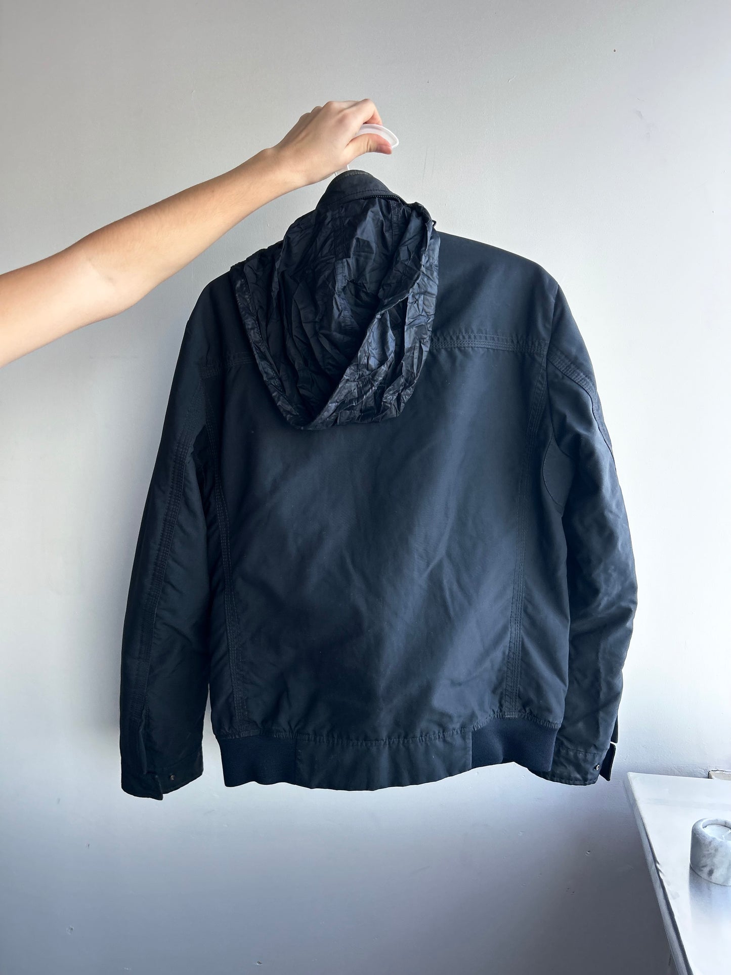 Hugo Boss Zipper with Hidden Hood