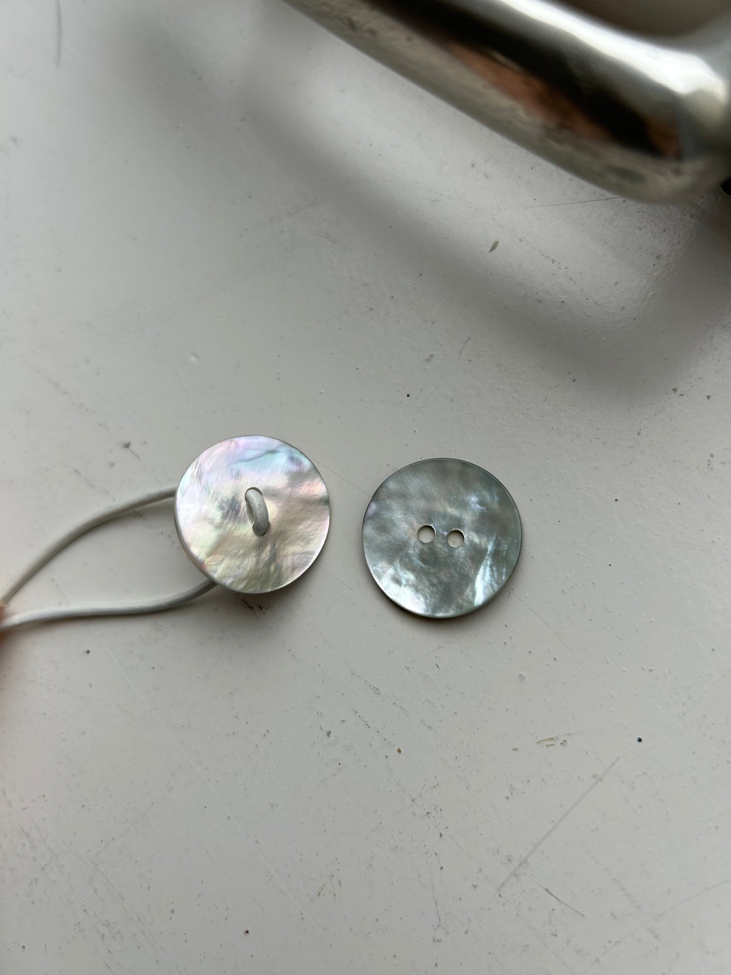 Mother-Of-Pearl Shell Button Necklace