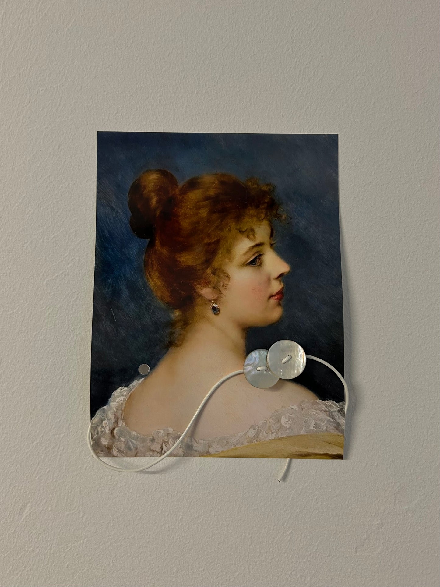 Mother-Of-Pearl Shell Button Necklace